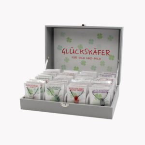Glückskäfer-Anhänger auf kleiner Karte, VE=3/ Sorte oder im Set - 44720 GSK gross Glückskäfer Kleine Karte 72 Stück
