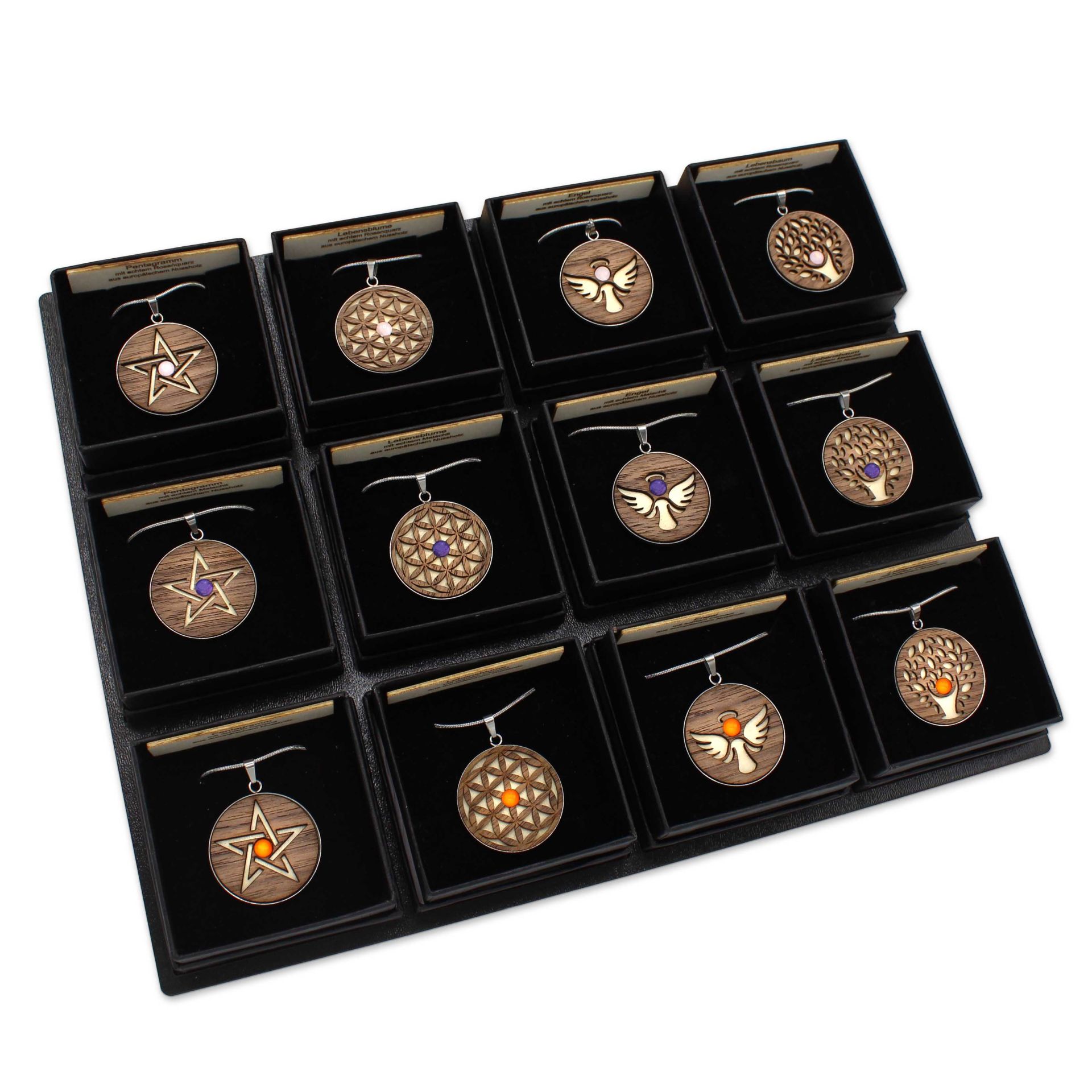 Waldzeichen mit Edelsteinen